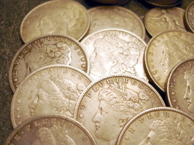 JFK-Half-Dollar-Roll-Hunters:-Silver,-Proofs-And-Other-Finds